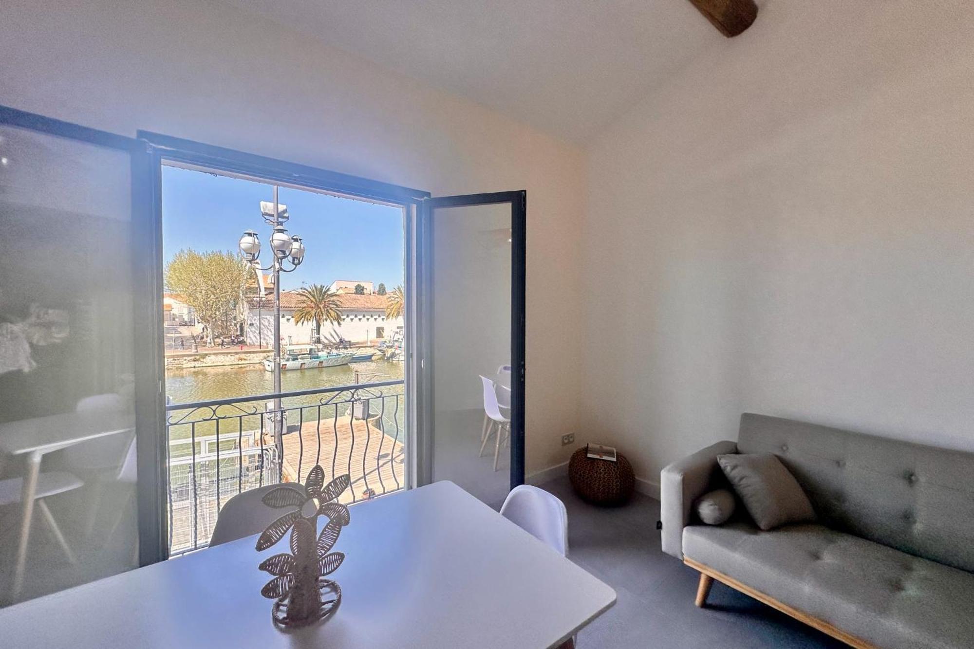 Les Palmiers - Appartement Une Chambre Vue Canal Le Grau-du-Roi Exterior photo